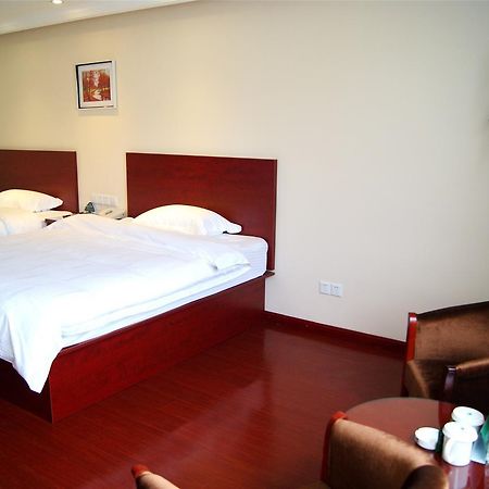 Greentree Inn Yunnan Lijiang Qixing Street Express Hotel Exterior photo