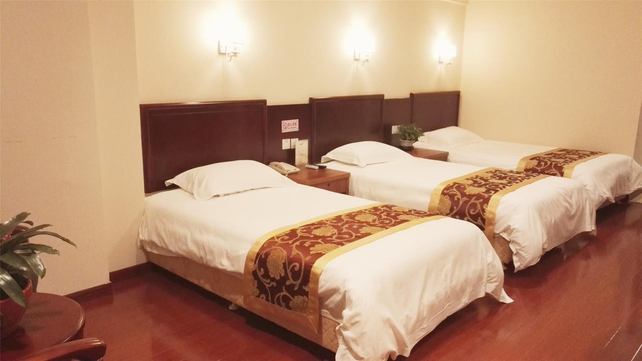 Greentree Inn Yunnan Lijiang Qixing Street Express Hotel Exterior photo